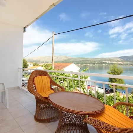 Lägenhet Mastrinka 10261b Trogir